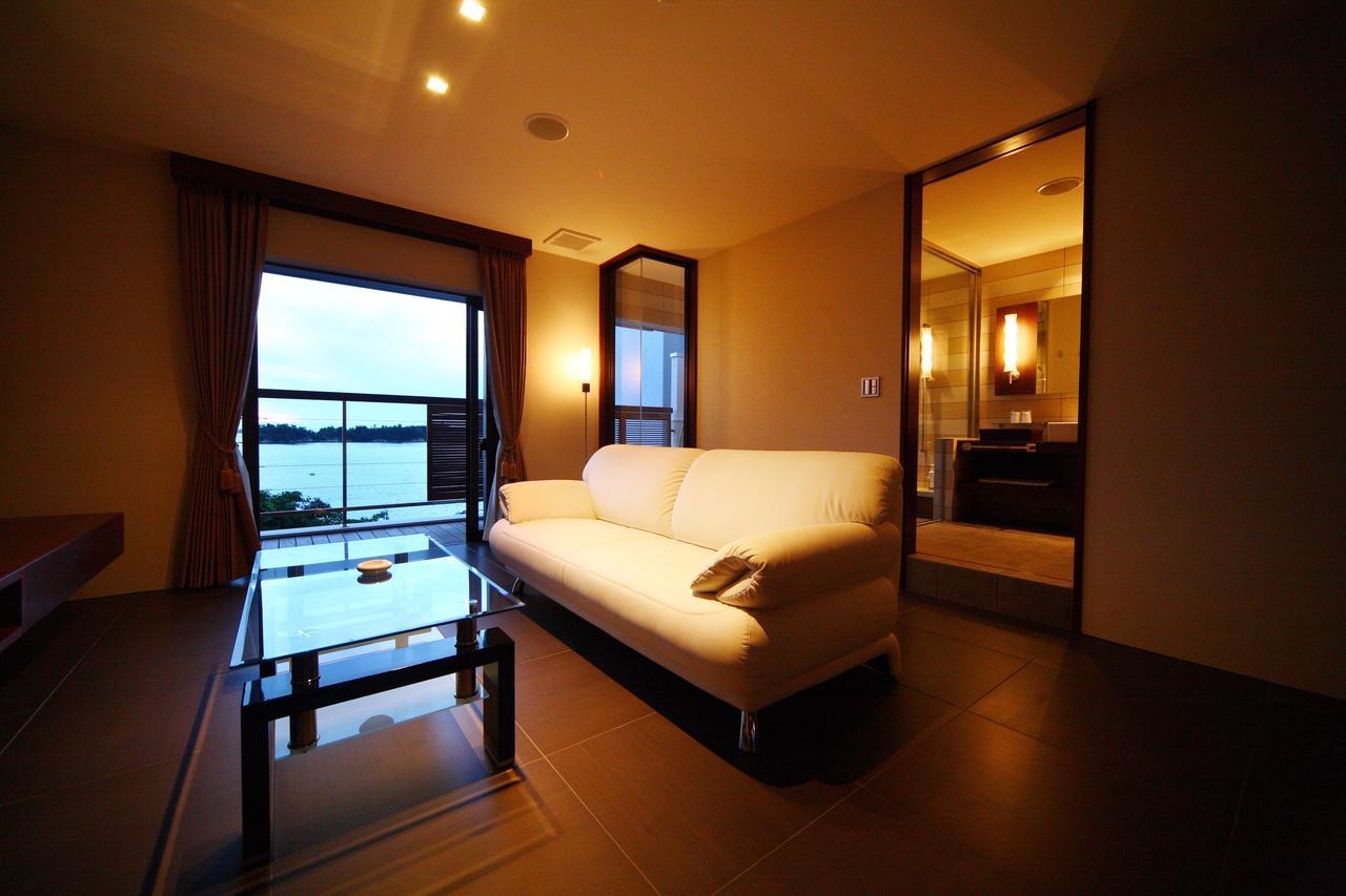 Uminoyasuragi Hotel Ryugu Kami Amakusa Extérieur photo